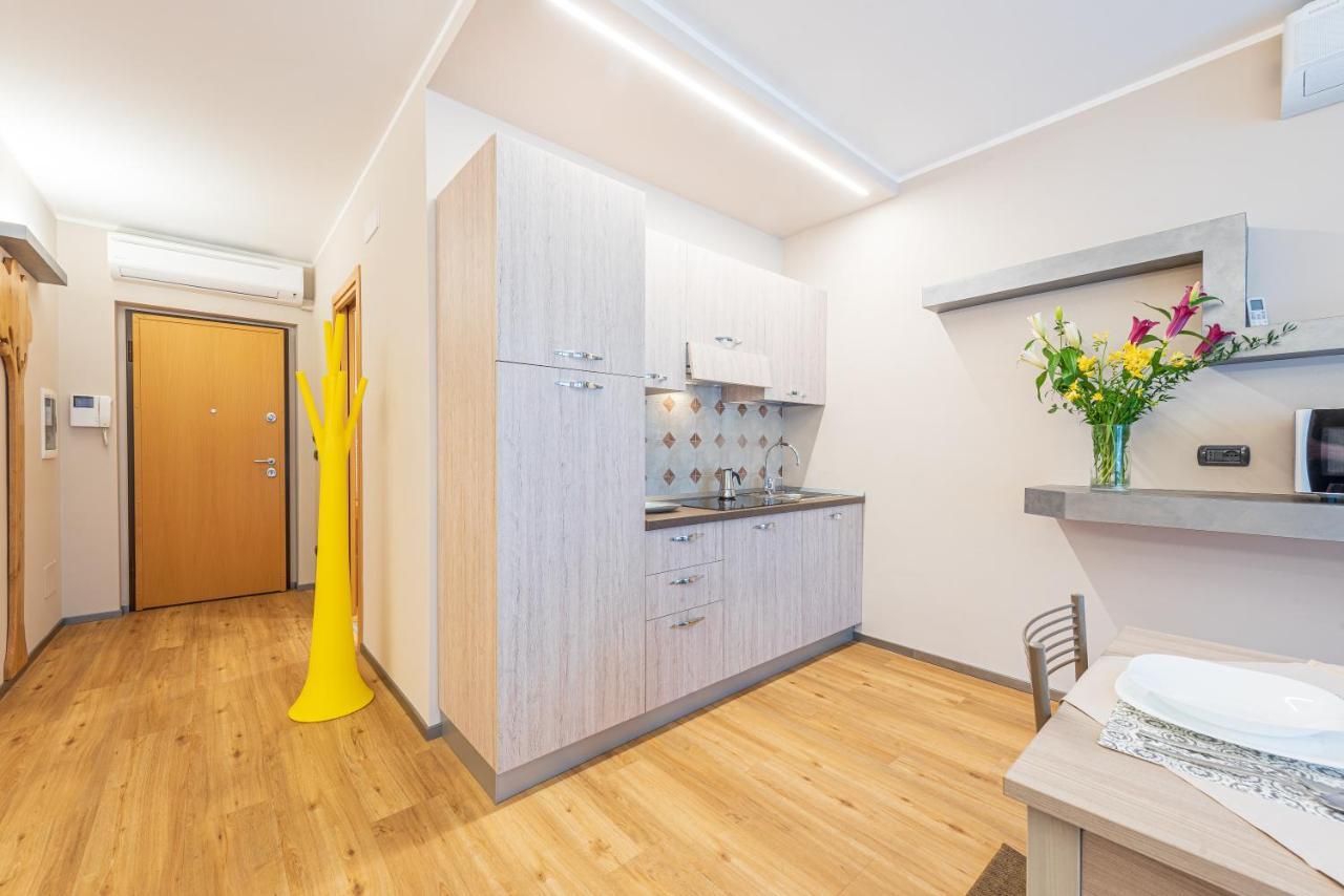 Room 176, Alba Town ภายนอก รูปภาพ