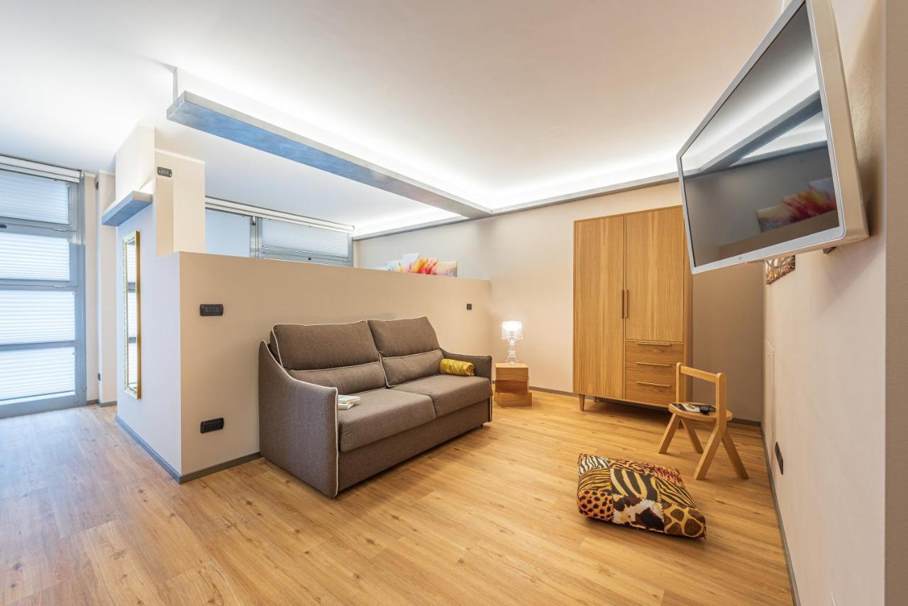Room 176, Alba Town ภายนอก รูปภาพ